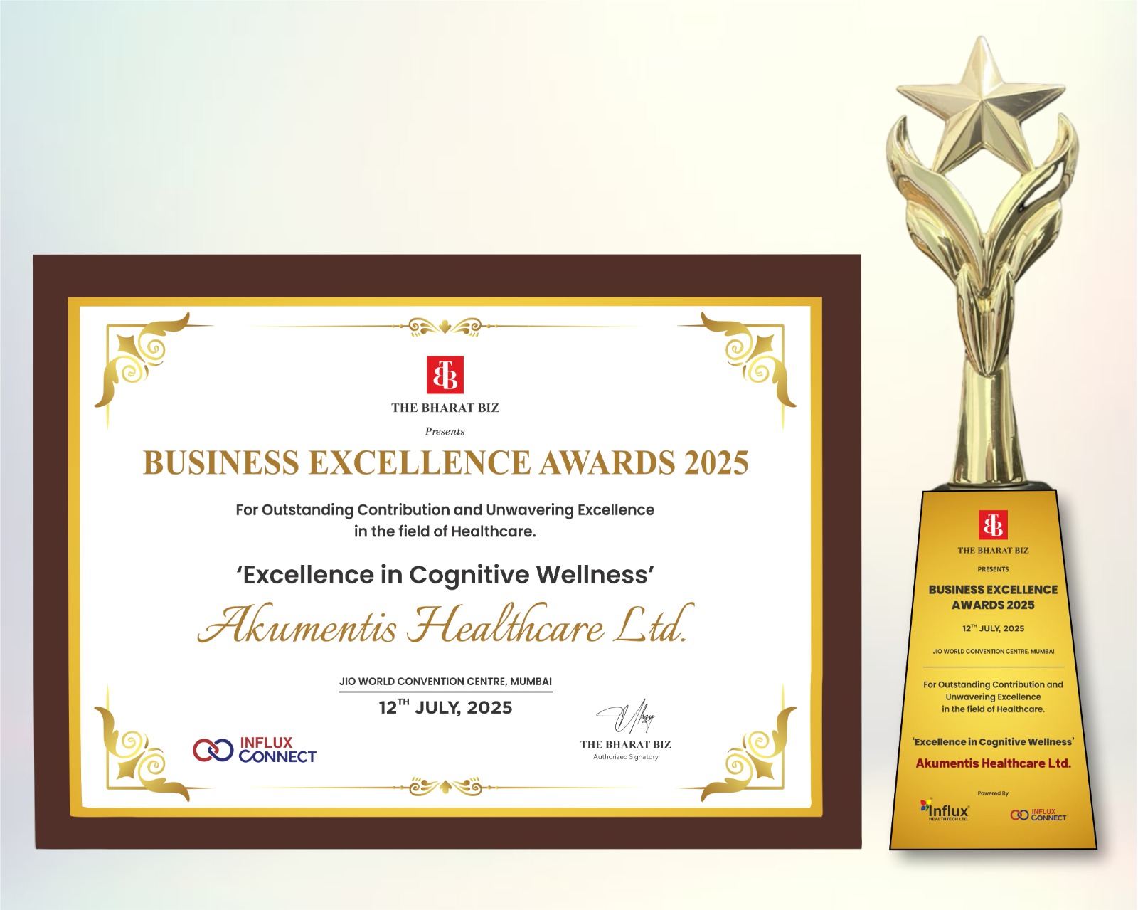 Akumentis Healthcare team receiving Excellence in Cognitive Wellness award at Influx Connect Business Excellence Awards 2025 in Mumbai.